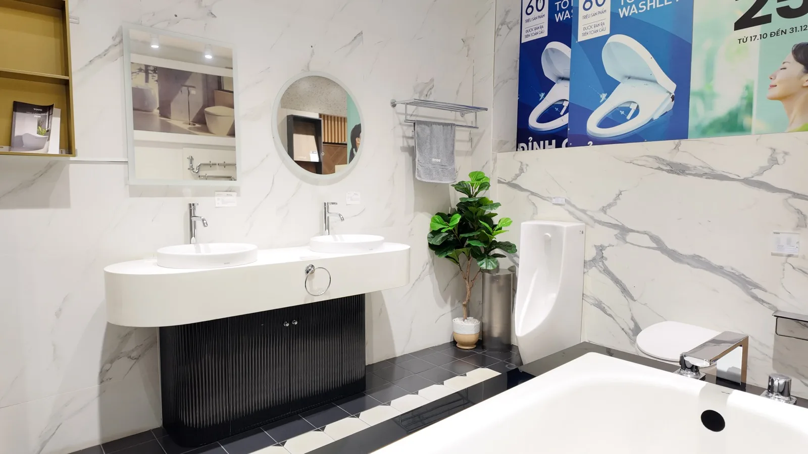 Không gian lavabo và thiết bị vệ sinh trong tư liệu Phúc Thịnh